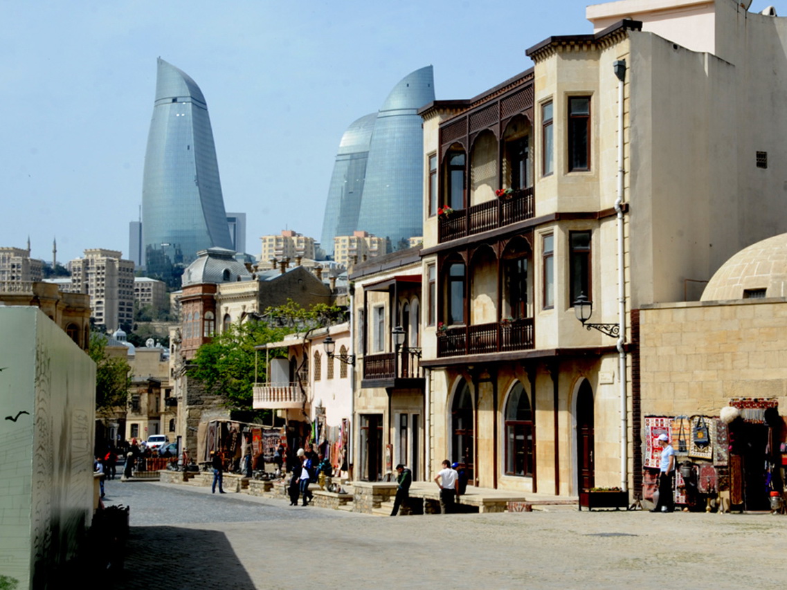 Названы победители литературного конкурса, чьи рассказы войдут в новый альманах о Баку