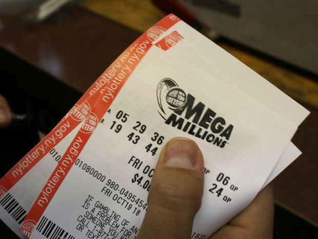 Джекпот лотереи Mega Millions достиг рекордных $1,6 млрд