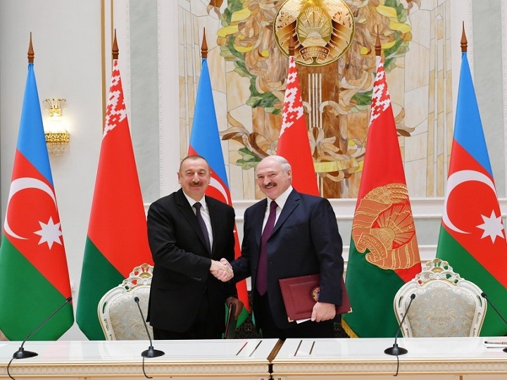 Deputat: Belarusla əməkdaşlığımız kooperasiya formasını alıb və bu, ən yüksək zirvədir