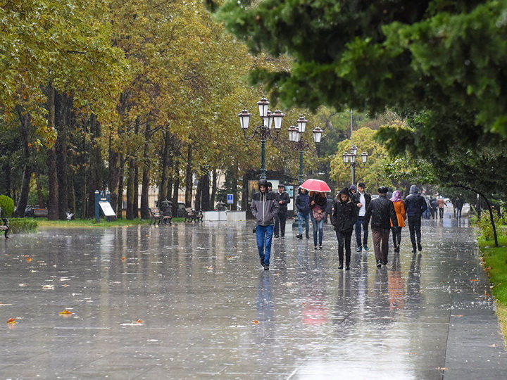 Предупреждение: В Азербайджане ожидаются дождливые выходные
