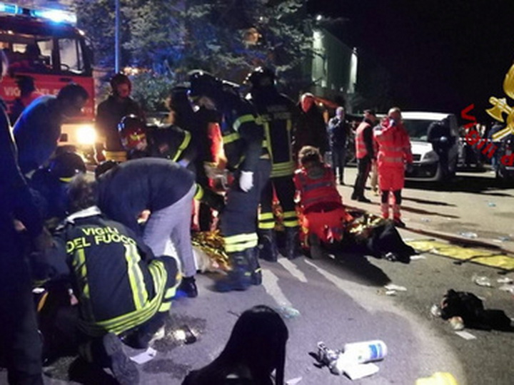На концерте в Италии преступник распылил газ и убил шесть человек