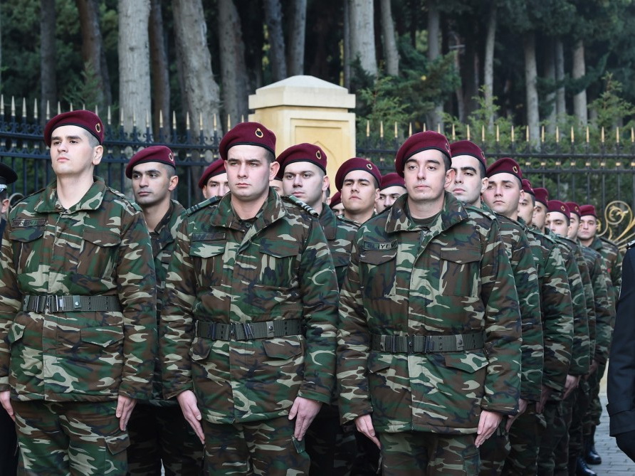 Личный состав Службы государственной безопасности почтил память великого лидера Гейдара Алиева - ФОТО