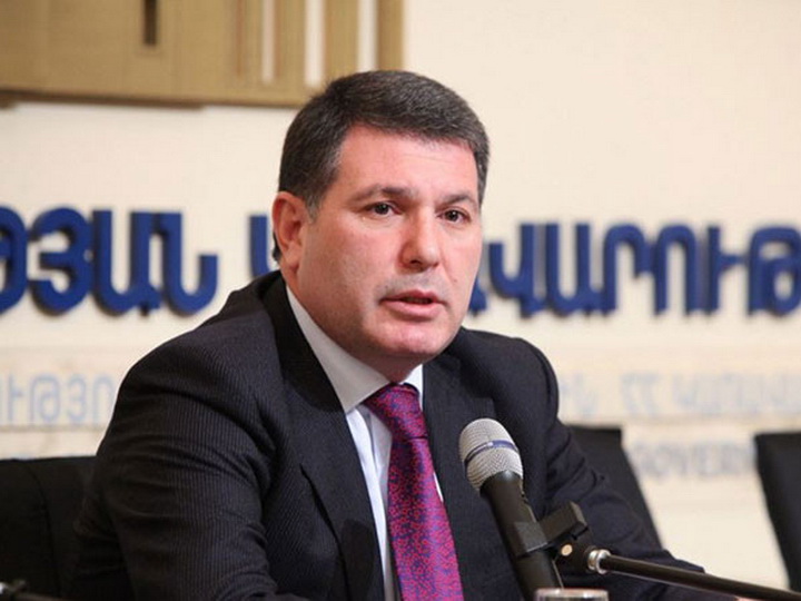Обвиняемый в получении взятки в $14 млн экс-депутат сбежал из Армении