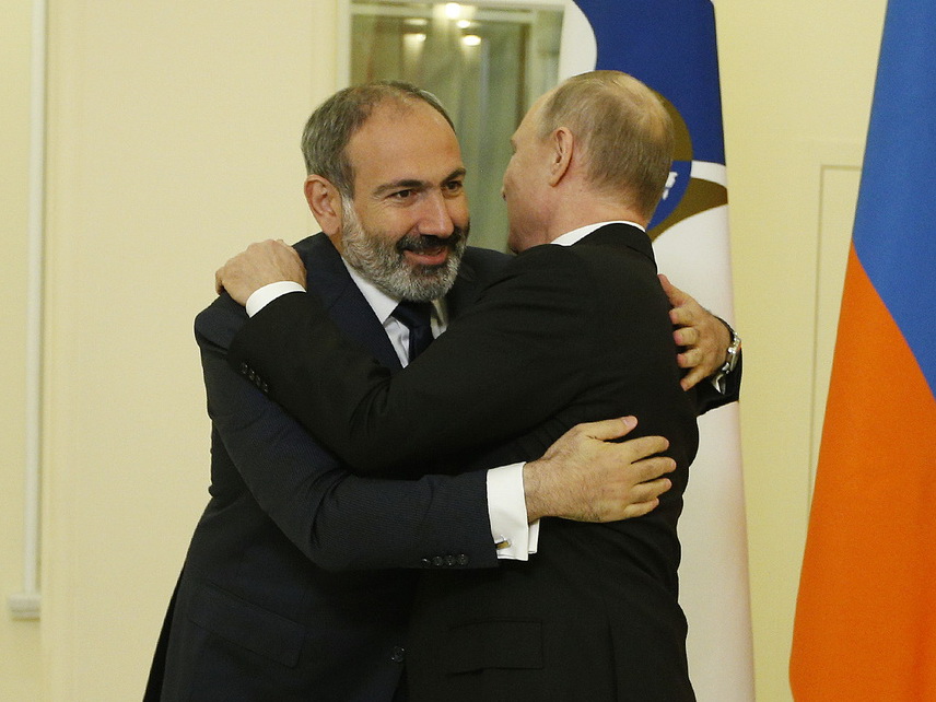 Армянские СМИ: Путин так и не поздравил Пашиняна