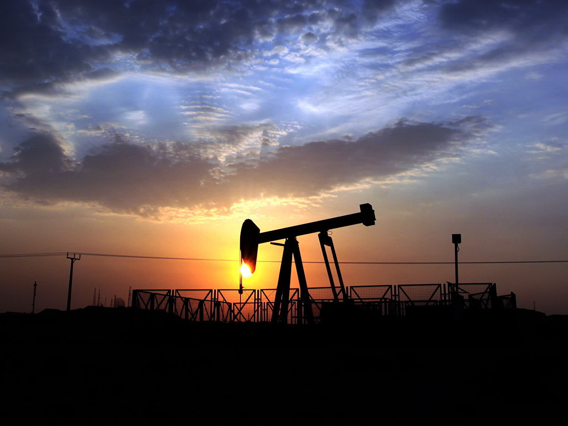 Цена на нефть марки Brent опустилась ниже 57 долларов за баррель