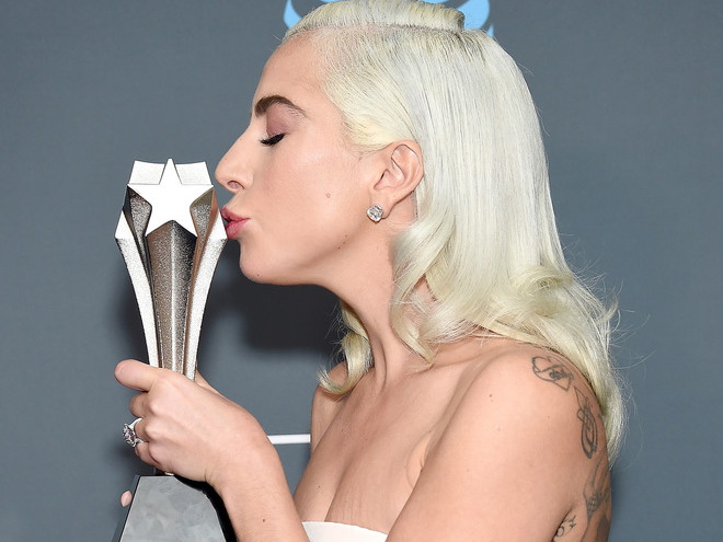 Critics' Choice Awards-2019: Леди Гага названа кинокритиками лучшей актрисой – ФОТО