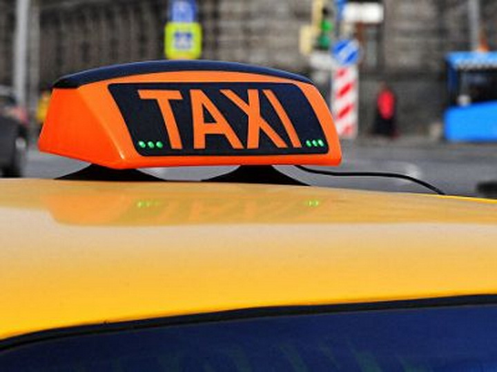 Moskvada sərnişinlərə atəş açan erməni taksi sürücüsü saxlanılıb