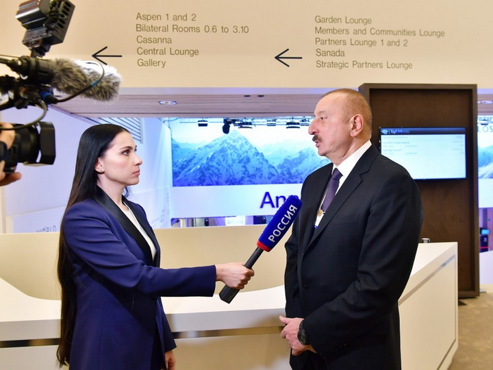 Prezident İlham Əliyev Davosda “Rossiya 1” televiziya kanalına müsahibə verib - FOTO