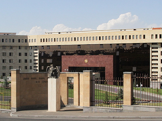 Минобороны Армении обвиняется в сокрытии факта гибели контрактника