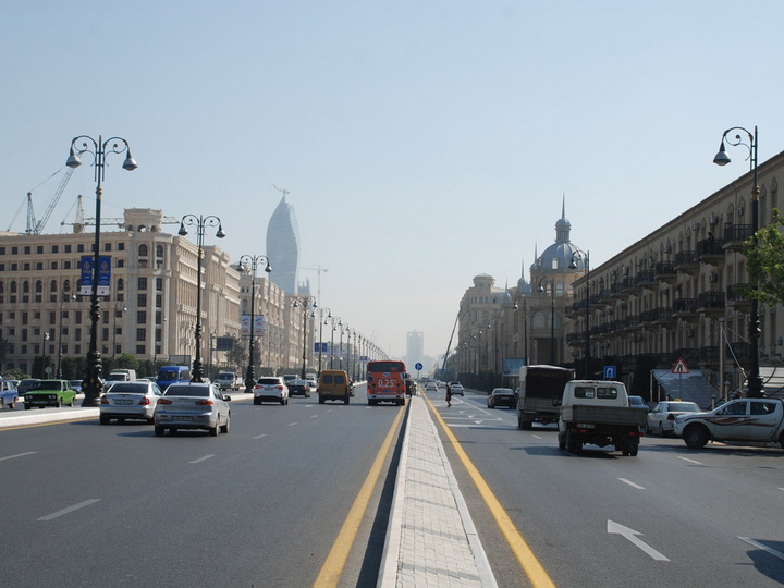 Будет ограничено движение на одном из главных проспектов Баку