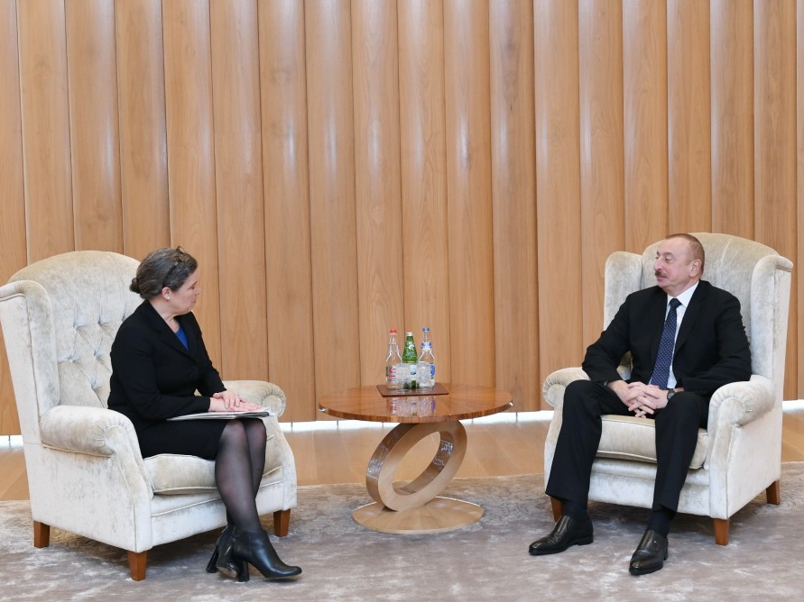 Президент Азербайджана встретился с заместителем помощника госсекретаря США по энергетической дипломатии - ФОТО