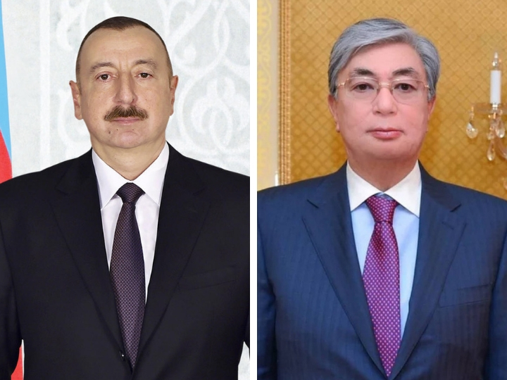 Президент Ильхам Алиев поздравил президента Казахстана