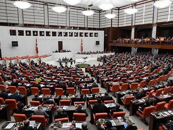 В здании турецкого парламента предотвращена попытка теракта