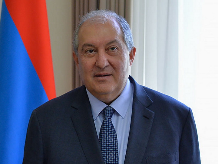 Президент Армении подписал закон об изменении структуры правительства