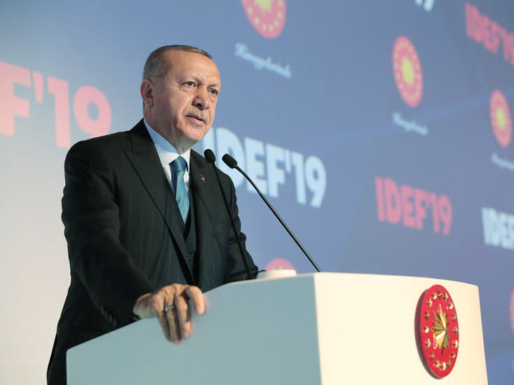 Эрдоган поздравил кандидата от оппозиции с победой на выборах мэра Стамбула