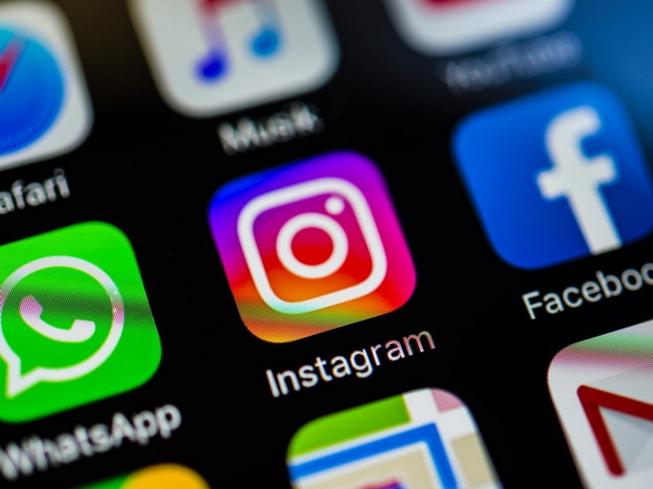В работе Facebook, Whatsapp и Instagram возник масштабный сбой