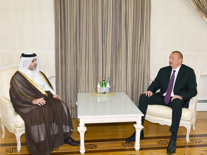 Президент Ильхам Алиев принял министра муниципалитетов и окружающей среды Катара - ФОТО