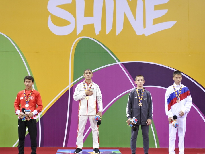 «EYOF Баку 2019»: Борец Гурбан Гурбанов завоевал третью золотую медаль для Азербайджана - ФОТО