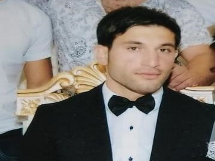 В Азербайджане мужчина повесился, не выдержав разрыва с женой - ФОТО