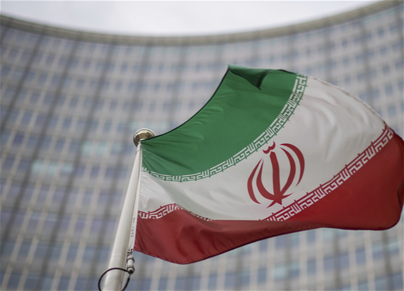 Иран допустил пересмотр ядерной политики из-за действий Израиля
