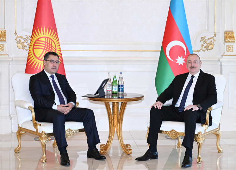 Состоялась встреча президентов Азербайджана и Кыргызстана в узком составе - ФОТО