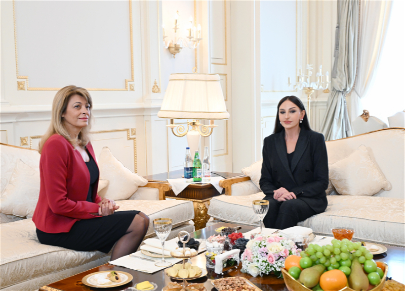 Состоялась встреча первой леди Азербайджана Мехрибан Алиевой и первой леди Болгарии Десиславы Радевой