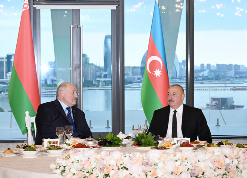 Во дворце «Гюлистан» от имени Президента Ильхама Алиева прошел государственный прием в честь Президента Александра Лукашенко - ФОТО