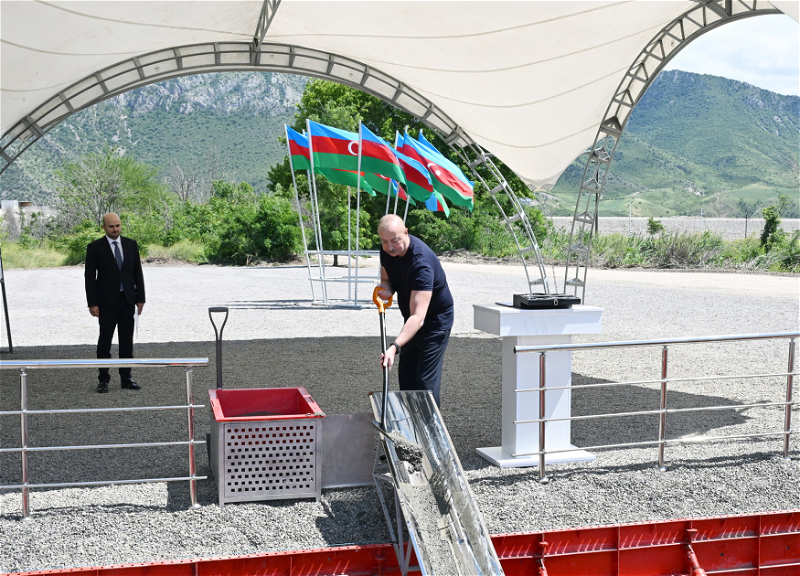 Президент Ильхам Алиев заложил фундамент поселка Миндживан Зангиланского района - ФОТО