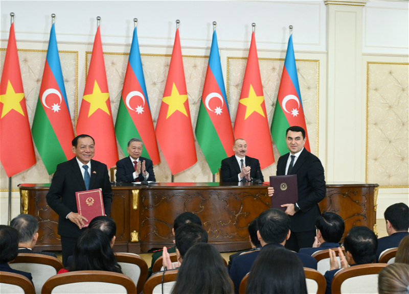 Состоялась церемония обмена подписанными документами между Азербайджаном и Вьетнамом