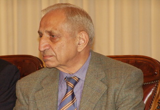Фаик Гасанов: «К 2014 году в Азербайджане все школы с начальных классов будут охвачены преподаванием шахмат»