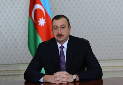 Правящая партия выдвинула кандидатуру Ильхама Алиева на президентских выборах