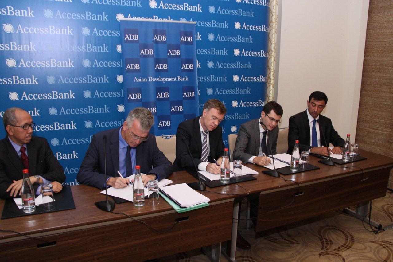 AccessBank и АБР заключили кредитный контракт для поддержки малого бизнеса в регионах Азербайджана - ФОТО