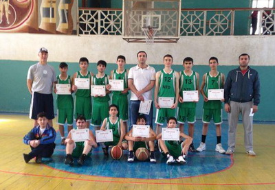 Молодые азербайджанские баскетболисты отправятся на турнир в Крым