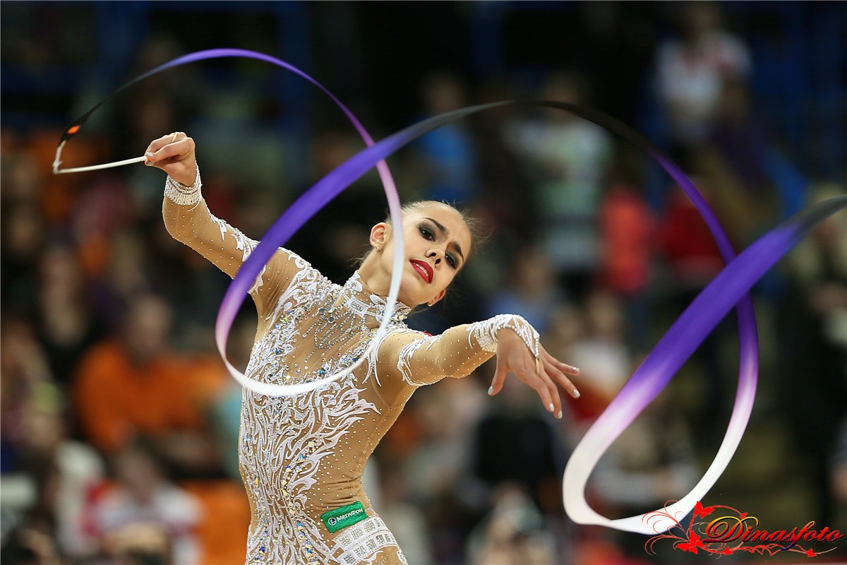 Азербайджанские гимнастки и гимнасты успешно выступили в Италии, Венгрии и России