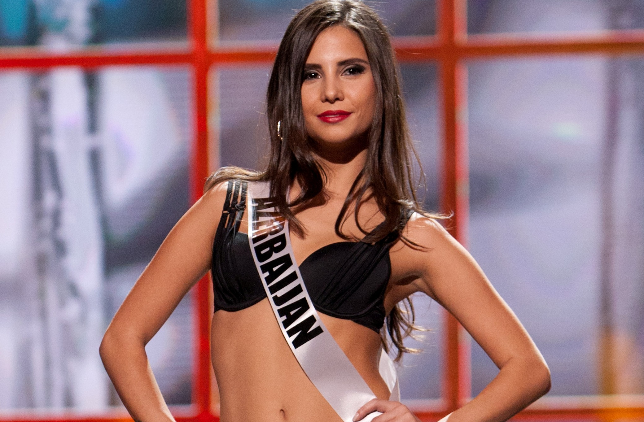 Как выглядела в полуфинале конкурса «Мисс Вселенная - 2013» азербайджанская участница? – ФОТО