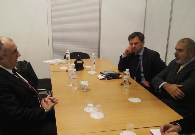 Глава МИД Азербайджана встретился со спецпредставителем ЕС по Южному Кавказу