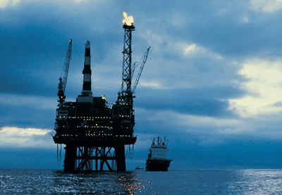 BP начала добычу с крупнейшей нефтяной платформы в Азербайджане