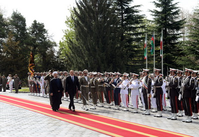 В Тегеране состоялась церемония официальной встречи Ильхама Алиева - ФОТО
