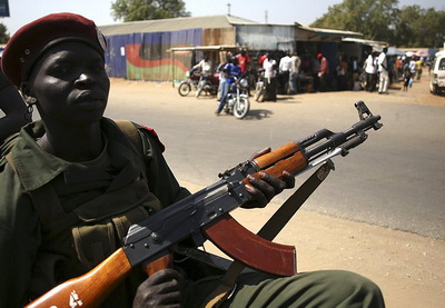Более 100 человек погибли из-за нападения боевиков в Южном Судане