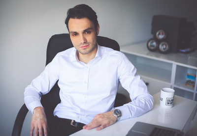 Start Up: Рафаэль Азизов о том, насколько выгоден интернет-бизнес в Азербайджане - ФОТО