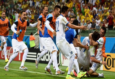 Греция обыграла Кот-д`Ивуар на последней минуте и вышла в плей-офф – ФОТО – ВИДЕО