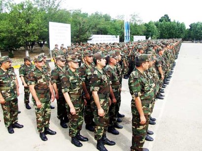Азербайджанские военнослужащие примут участие в международном семинаре