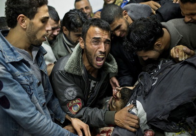 За сутки в Газе погибли более 100 человек, в основном женщины и дети