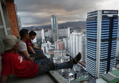 Венесуэла: эвакуирована самая высокая трущоба в мире