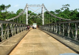 Исламисты взорвали мост на севере Нигерии