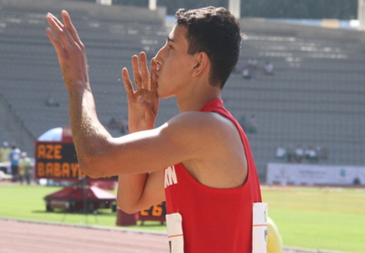 Легкоатлет Назим Бабаев стал призером Юношеской Олимпиады в Нанкине