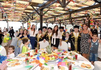 Первая леди Азербайджана Мехрибан Алиева отметила свой день рождения вместе с детьми - ФОТО