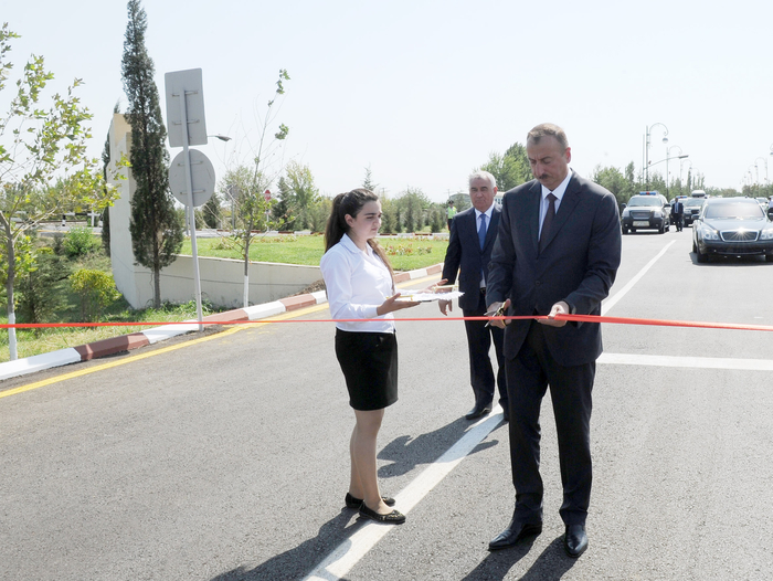 Ильхам Алиев принял участие в открытии автодороги Ахмедалылар-Молламагеррамли-Араялты-Бабы - ФОТО