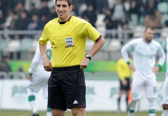 Азербайджанский футбольный арбитр будет обслуживать матчи Кубка Регионов УЕФА