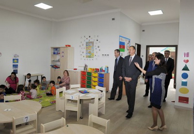 Ильхам Алиев ознакомился с новым зданием Бакинского образовательного комплекса талантов - ФОТО